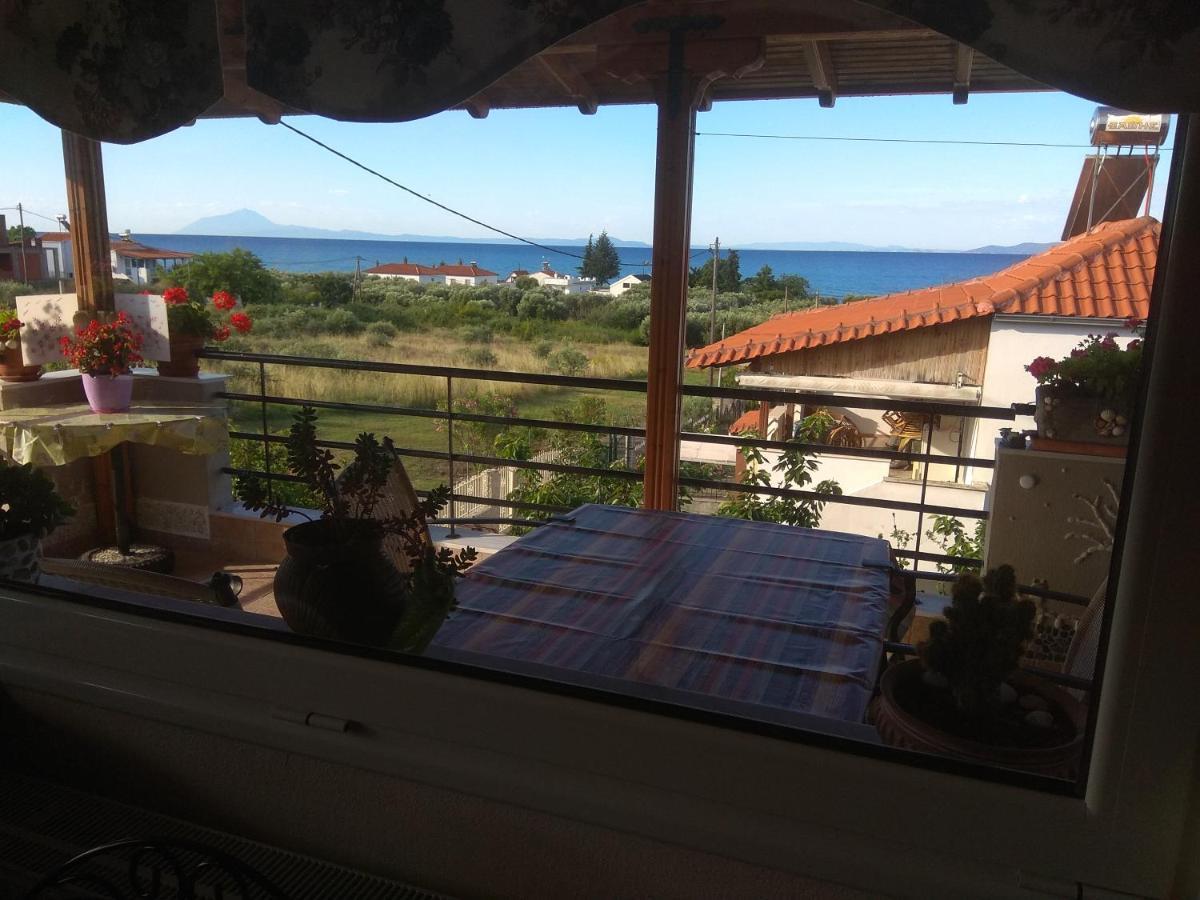 Adam'S Holiday House 2019 Karianí エクステリア 写真