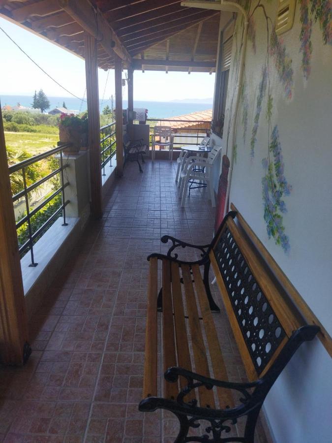 Adam'S Holiday House 2019 Karianí エクステリア 写真