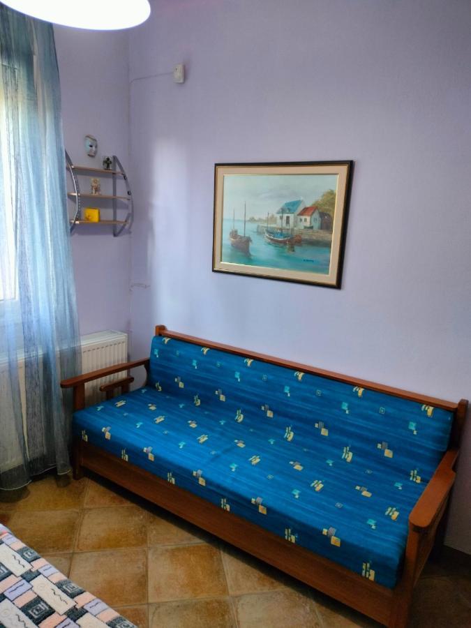 Adam'S Holiday House 2019 Karianí エクステリア 写真