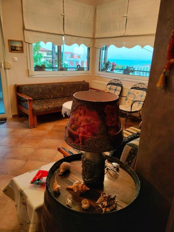 Adam'S Holiday House 2019 Karianí エクステリア 写真