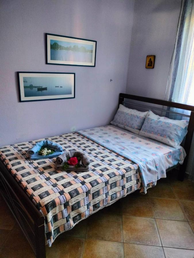 Adam'S Holiday House 2019 Karianí エクステリア 写真