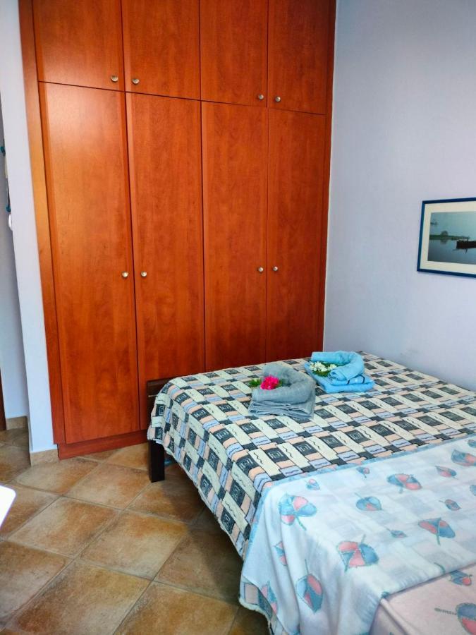Adam'S Holiday House 2019 Karianí エクステリア 写真