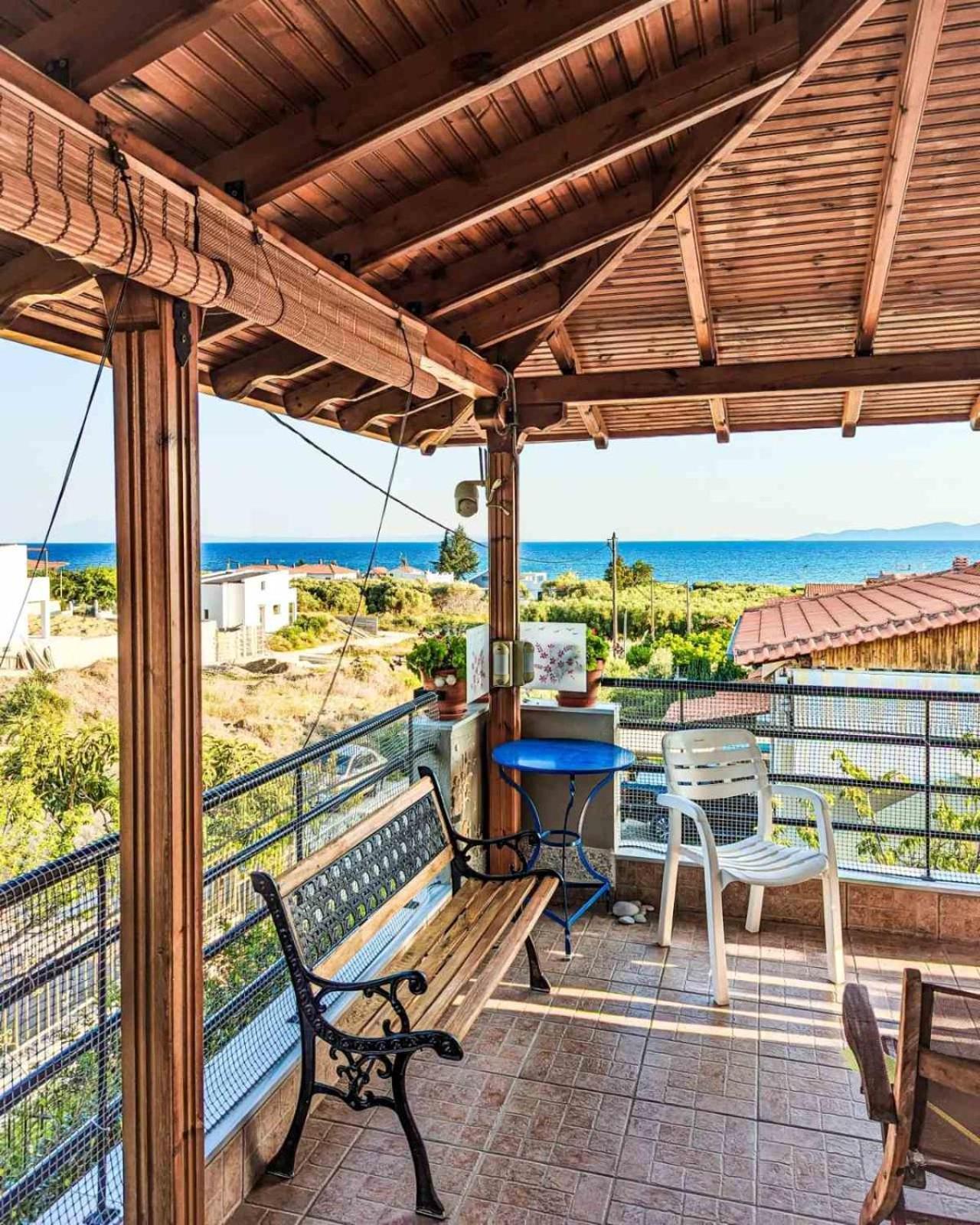 Adam'S Holiday House 2019 Karianí エクステリア 写真